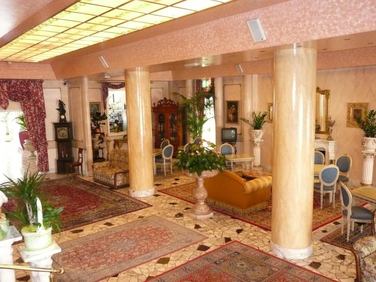 Hotel Imperial Caorle Exterior photo
